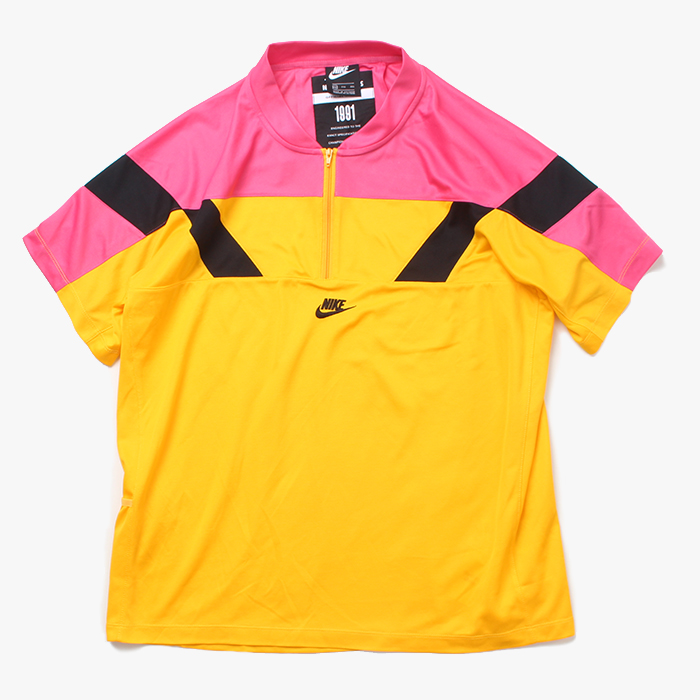 NIKE &quot;Yellow Pink T-Shirts&quot;